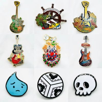İyi bir fiyat. 1.25 inç Antik Altın Ölçümlü Alışkanlıklı Lapel Pin - Sert Enamel Dönüşümü ile Metal Rozet çevrimiçi