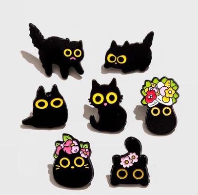 Yüksek Kalite dökme metal el sanatı Gül Altın Plating Badge Pin Metal Hard Custom Enamel Pins