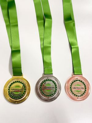 Özel Logo 5K 10K Running Finisher Ödülü 3B Enamel Tasarımı ile Dönen Madalya