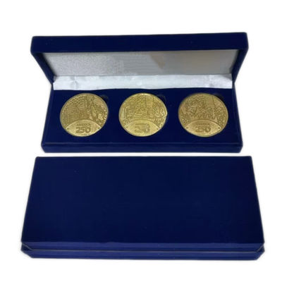 İyi bir fiyat. Custom Velvet Jewelry Gift Box for Rings Necklaces çevrimiçi