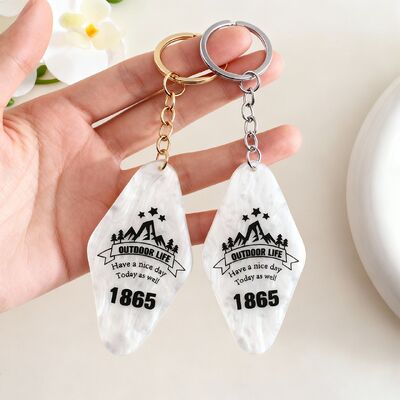 İyi bir fiyat. Promosyonel Özel Akrilik Otel Oda Numarası Plakası Anahtarlık Yaratıcı Elmas İsimlik Dokuma Teknik Kare Desenli çevrimiçi